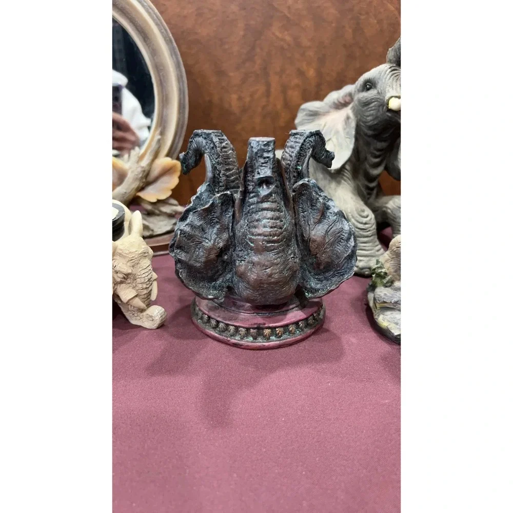 Elephant Figurine Collection – Decorative Resin Statues Mirror Piece & Accents